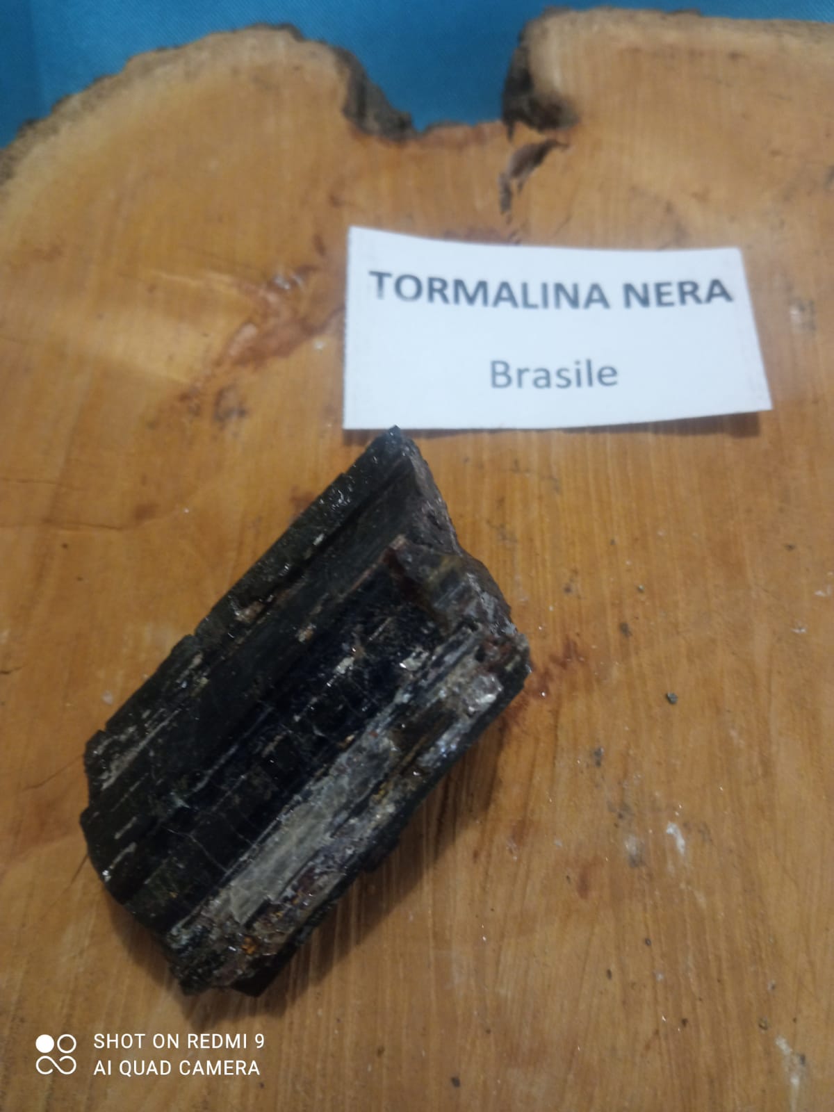 Tormalina nera