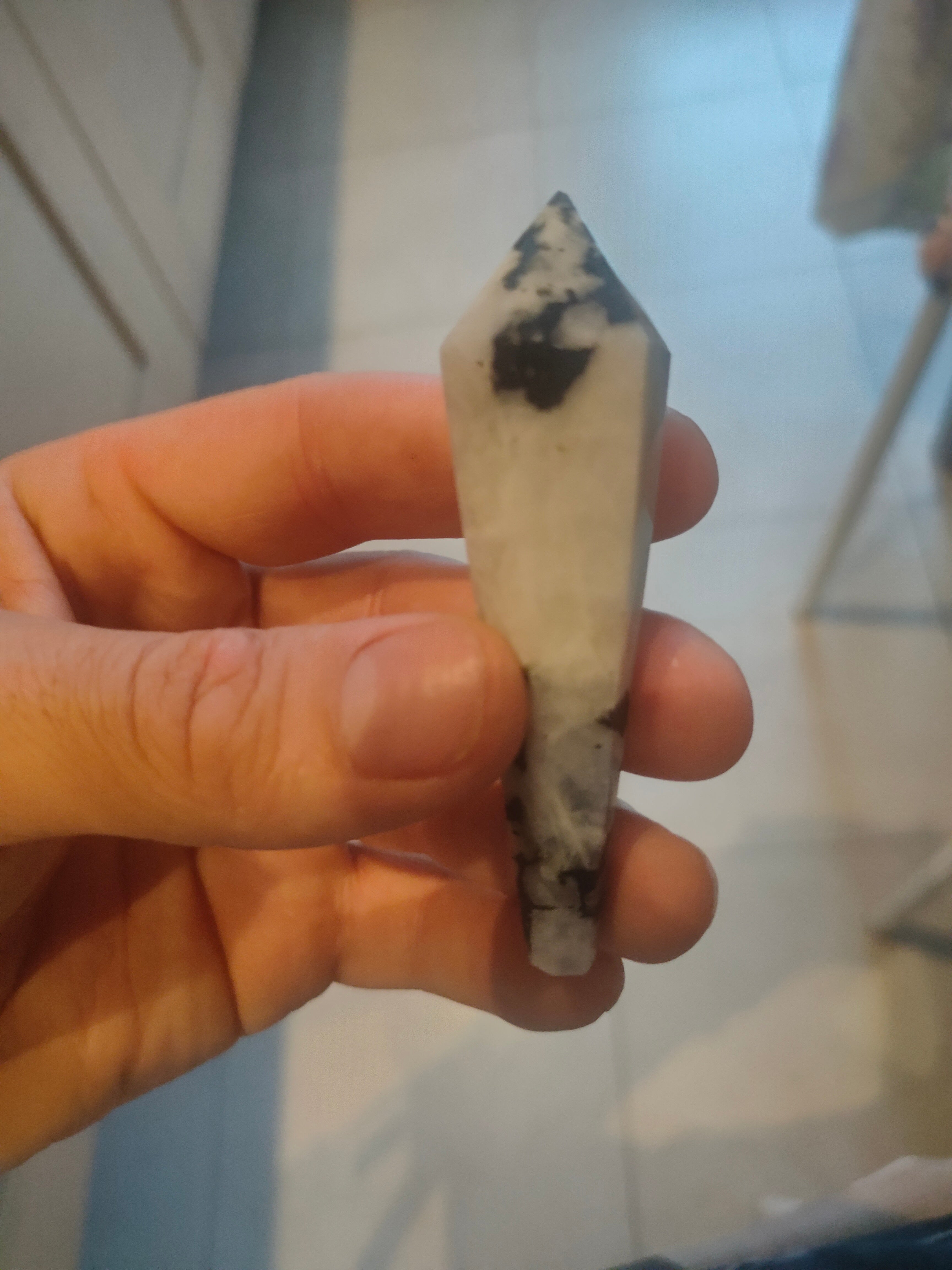 Torre quarzo tormalinato