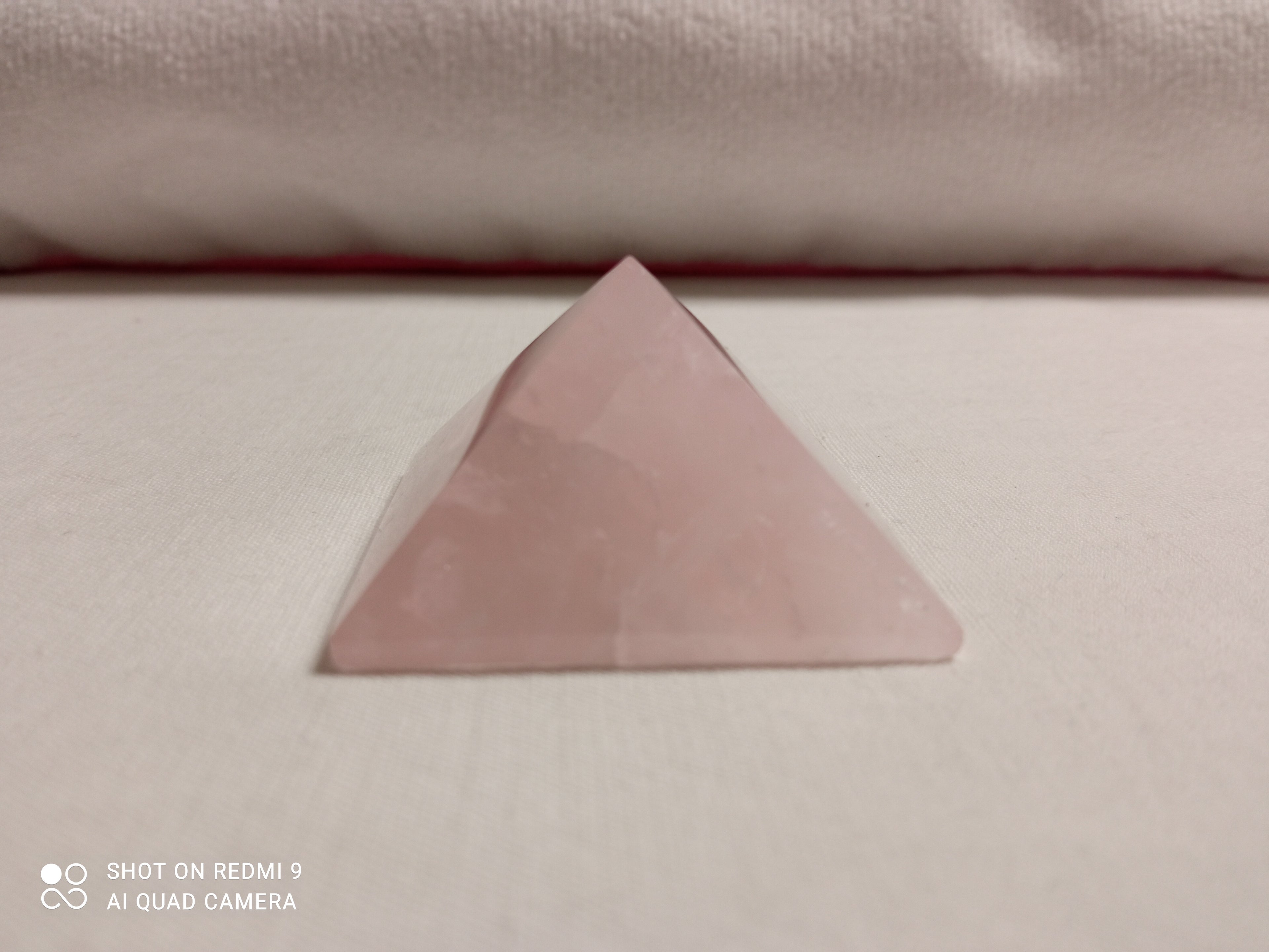 𝐏𝐢𝐫𝐚𝐦𝐢𝐝𝐞 𝐝𝐢 𝐐𝐮𝐚𝐫𝐳𝐨 𝐑𝐨𝐬𝐚